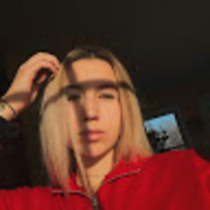 Meet your Posher, Alexandra